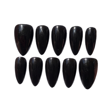 The Onyx Black Set - Manicure