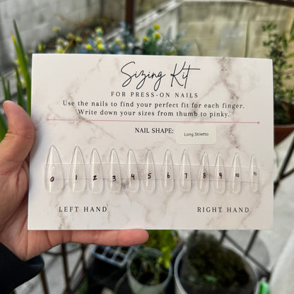 Our sizing kit is the best way to find your perfect nail fit. A good fit is key for nails that look natural and last a long time.